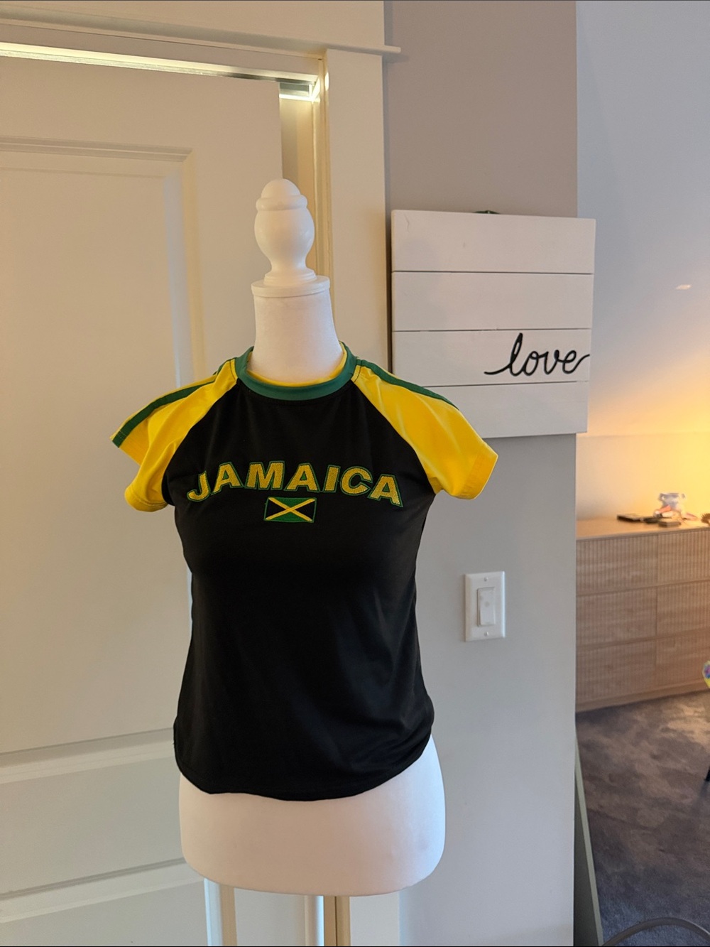 Jamaica Colorblock Raglan Tee - Black & Yellow